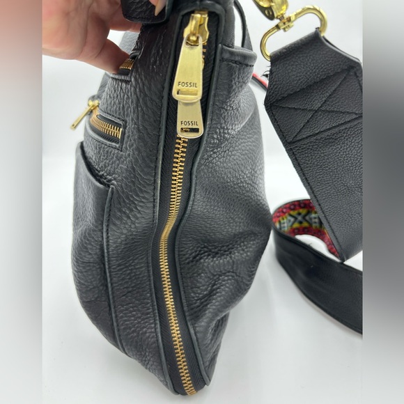 FOSSIL Pebbled Leather Expandable Covertible Crossbody Shoulder Bag - Picture 7 of 16